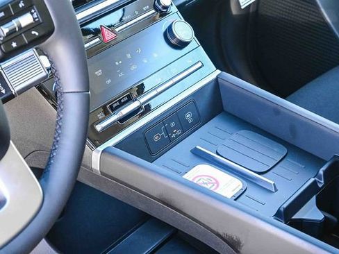 New 2026 Hyundai Santa Fe SE image 24