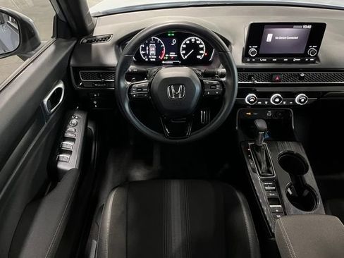 Used 2024 Honda Civic Sport image 18