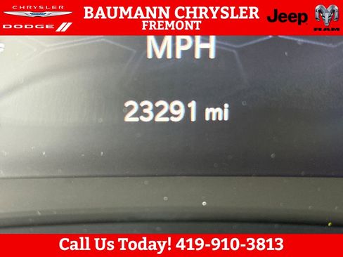 Used 2022 Jeep Compass Latitude w/ Sun and Sound Group AWD/4WD image 16