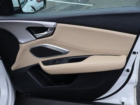 Used 2020 Acura RDX FWD image 11