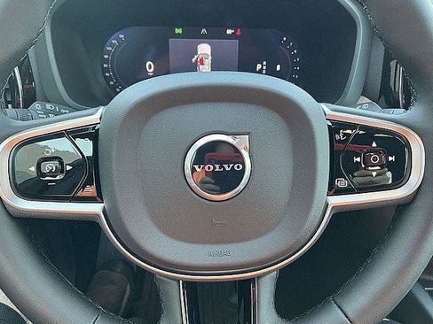 New 2026 Volvo XC60 B5 Plus w/ Protection Package Premier AWD/4WD image 21
