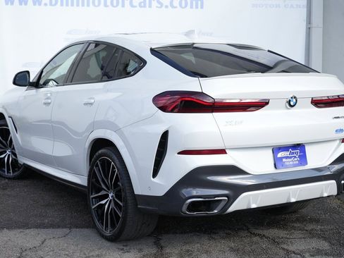 Used 2022 BMW X6 xDrive40i w/ M Sport Package image 4