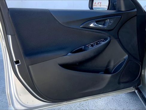 Used 2016 Chevrolet Malibu LS FWD image 26