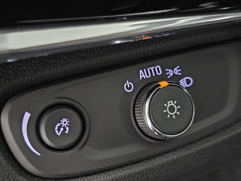 New 2026 Buick Envista Sport Touring w/ Convenience I Package FWD image 35