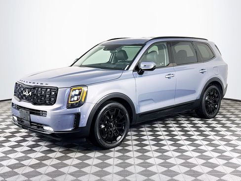 Used 2022 Kia Telluride SX w/ SX Prestige Package AWD/4WD image 4