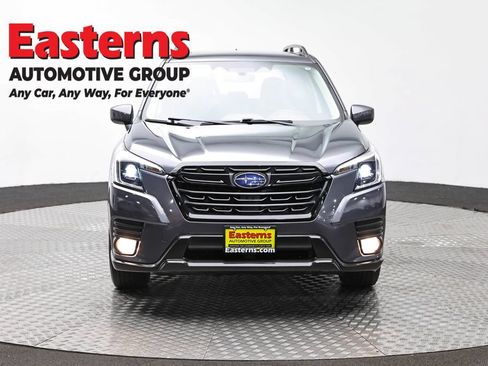Used 2023 Subaru Forester Premium AWD/4WD image 2