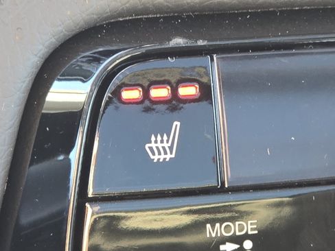 New 2025 Honda Pilot Touring image 7