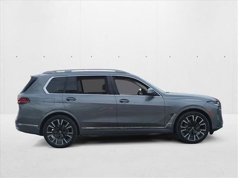 New 2026 BMW X7 xDrive40i image 6