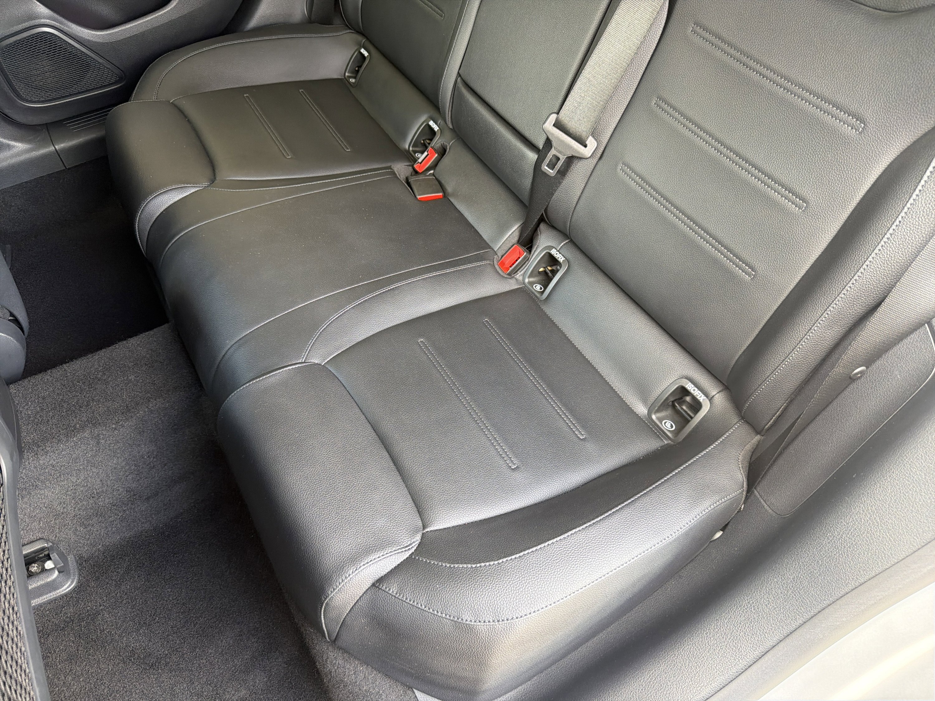 Used 2020 Mercedes-Benz CLA 250 image 16