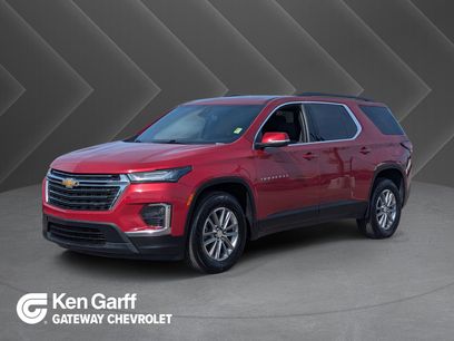 Used 2023 Chevrolet Traverse LT