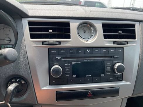 Used 2008 Chrysler Sebring LX w/ Convenience Group FWD image 12