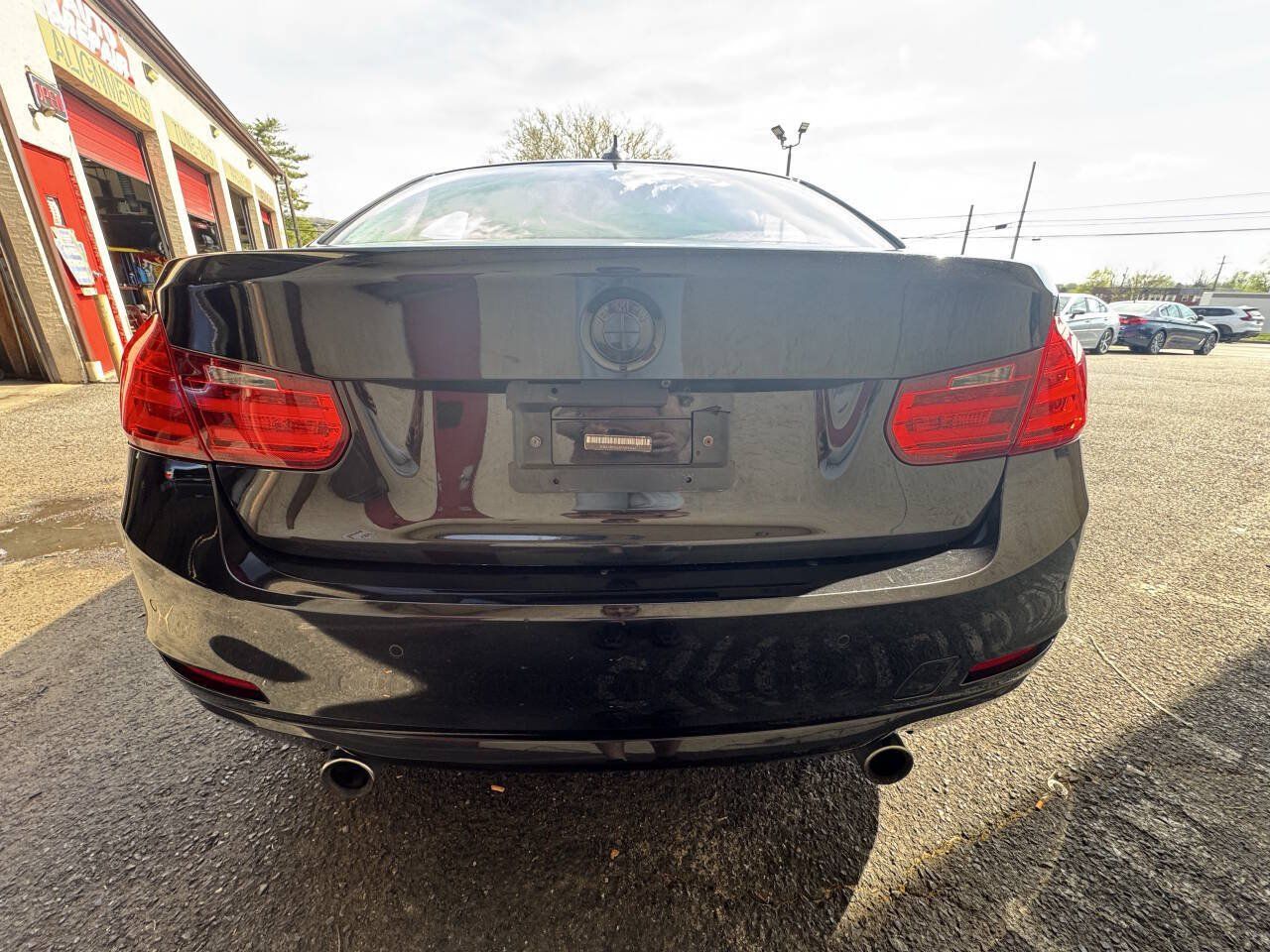 Used 2015 BMW 335i xDrive Sedan AWD/4WD image 6
