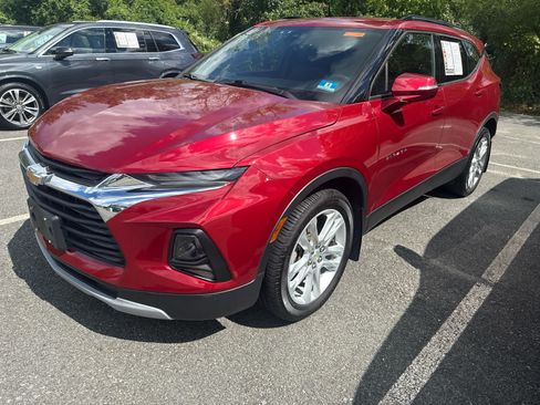 Used 2020 Chevrolet Blazer LT w/ Sound & Technology Package AWD/4WD image 1