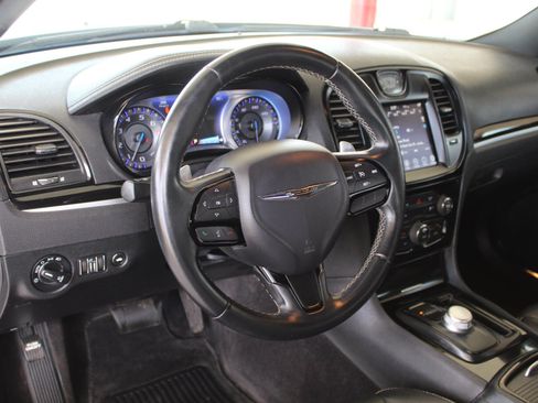 Used 2017 Chrysler 300 S AWD/4WD image 27