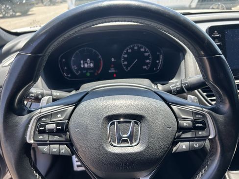 Used 2022 Honda Accord Sport image 13