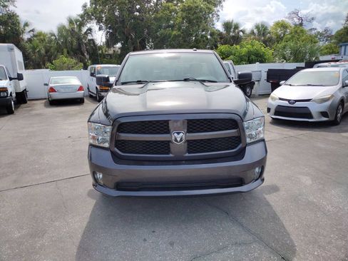 Used 2017 RAM 1500 Express image 2