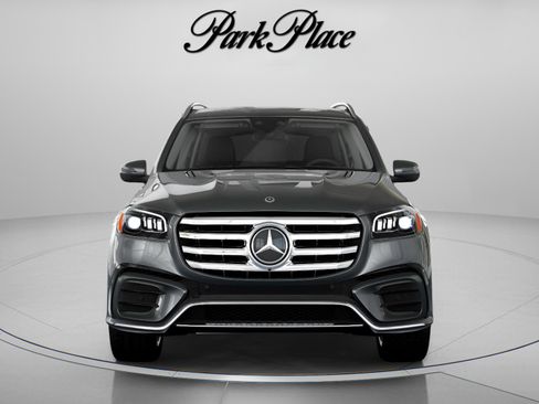 New 2026 Mercedes-Benz GLS 450 4MATIC image 38
