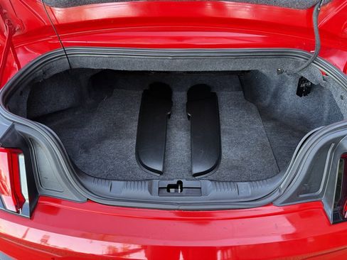 Used 2019 Ford Mustang Premium RWD image 34