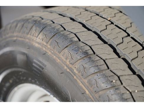 Used 2015 Ford Transit 150 130 Low Roof image 27