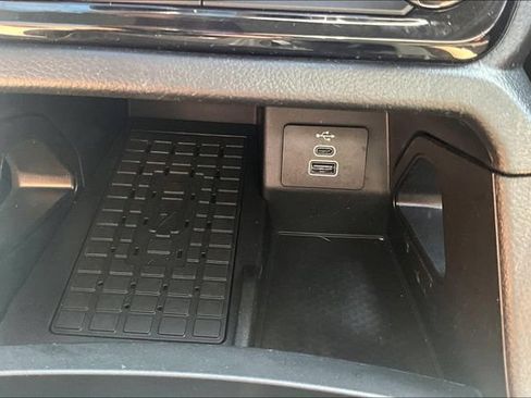 Used 2024 Ford Ranger XLT w/ Technology Package AWD/4WD image 31