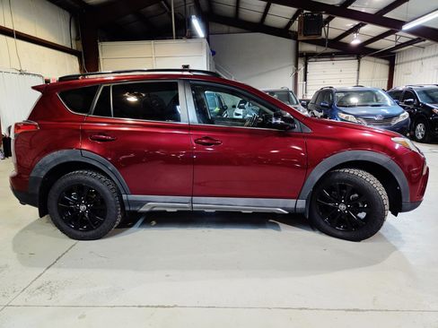 Used 2018 Toyota RAV4 Adventure AWD/4WD image 11