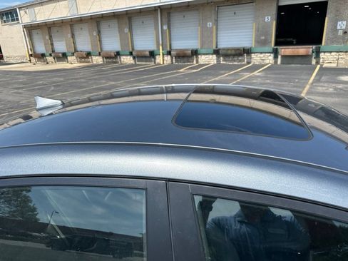 Used 2019 Hyundai Elantra Value Edition w/ Cargo Package FWD image 14