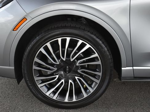 Used 2022 Lincoln Corsair Reserve w/ Sport Package AWD/4WD image 11
