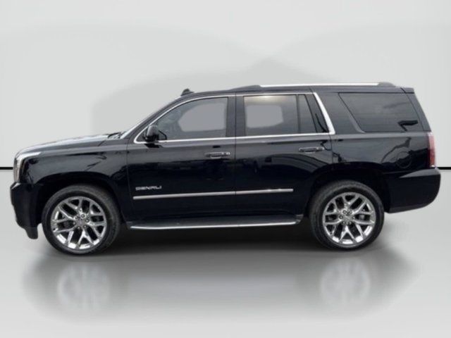 Used 2017 GMC Yukon Denali AWD/4WD image 2