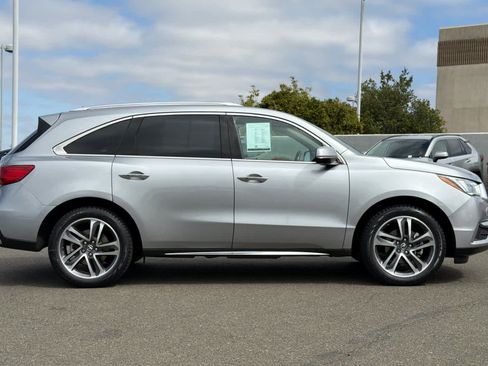 Used 2018 Acura MDX w/ Advance & Entertainment AWD/4WD image 6