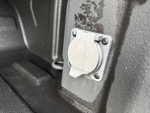 Used 2022 Chevrolet Silverado 1500 Custom w/ Rally Edition image 32