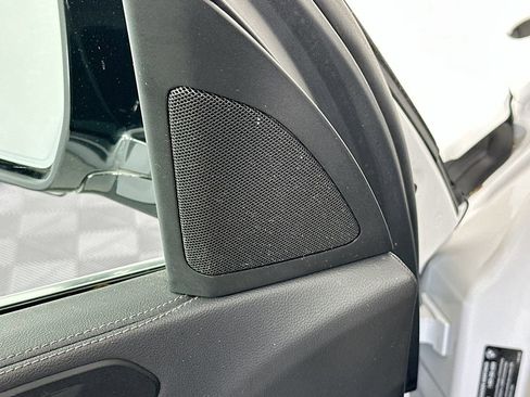 Used 2023 BMW X5 xDrive45e w/ Climate Comfort Package image 25