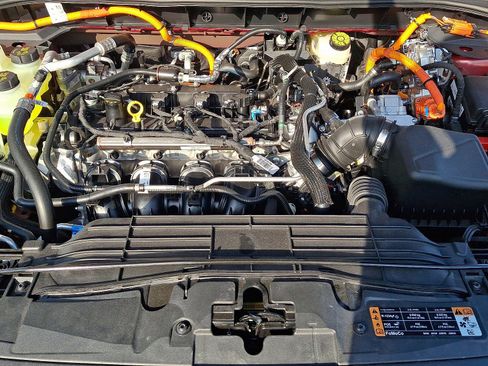 New 2025 Ford Escape SE w/ PHEV Premium Package image 26