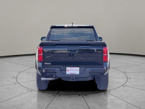 Certified 2025 Toyota Tacoma TRD Sport AWD/4WD image 5
