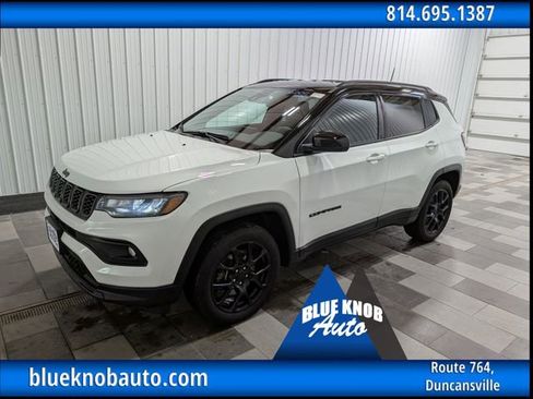 Used 2024 Jeep Compass Latitude w/ Altitude Special Edition AWD/4WD image 1
