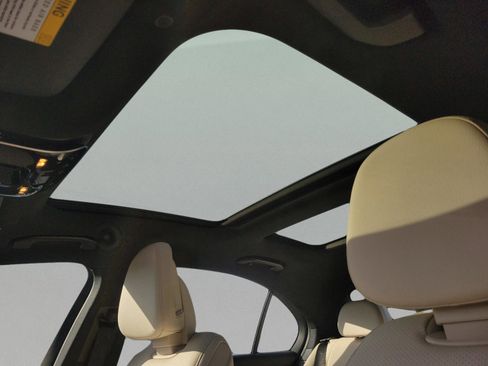 Certified 2023 Mercedes-Benz C 300 Sedan image 27