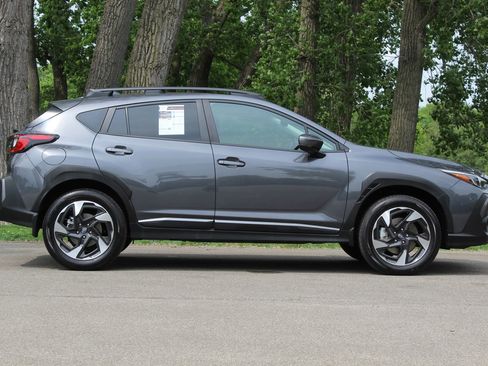 Used 2025 Subaru Crosstrek 2.5i Limited AWD/4WD image 9