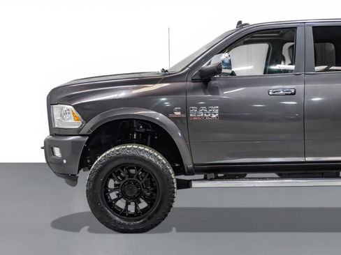 Used 2018 RAM 2500 Laramie w/ Convenience Group image 11