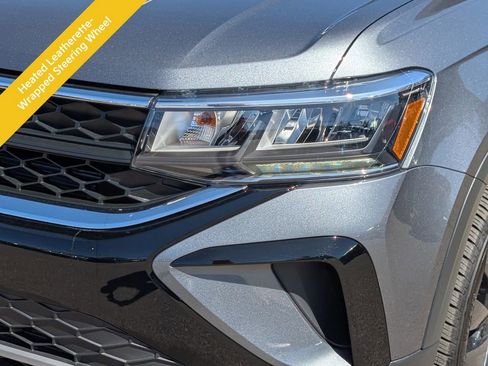 Used 2023 Volkswagen Taos S FWD image 9