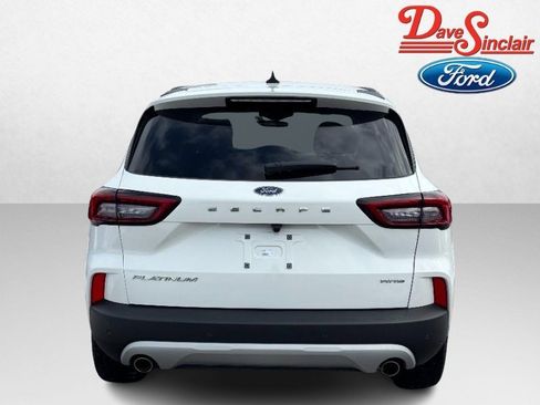 Used 2023 Ford Escape Platinum image 8