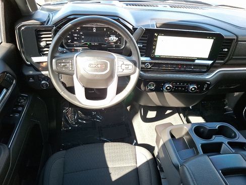 Used 2024 GMC Sierra 1500 Elevation image 12