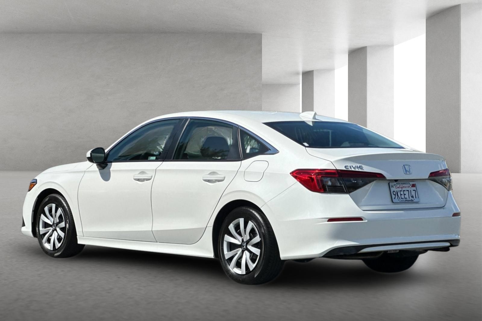 Used 2024 Honda Civic LX image 6