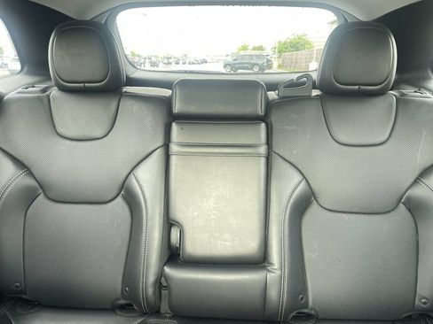 Used 2019 Jeep Cherokee Limited AWD/4WD image 35