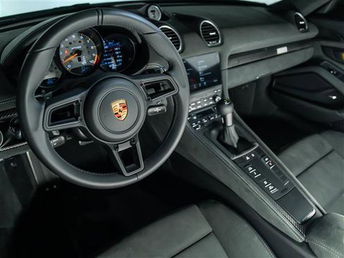 Certified 2025 Porsche 718 Cayman GT4 RS image 4
