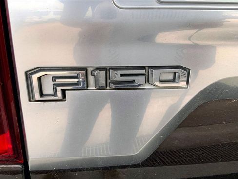 Used 2018 Ford F150 King Ranch w/ Equipment Group 601A Luxury AWD/4WD image 9