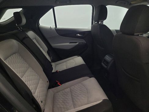 Used 2019 Chevrolet Equinox LS FWD image 19