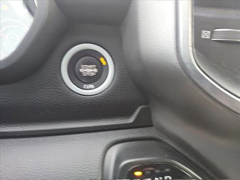 Used 2019 RAM 1500 Big Horn image 18