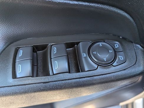 Certified 2023 Chevrolet Equinox LT image 11