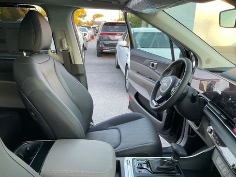 New 2026 Kia Carnival SX image 66