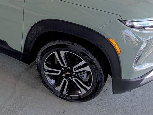 New 2026 Chevrolet TrailBlazer LT w/ Convenience Package FWD image 16