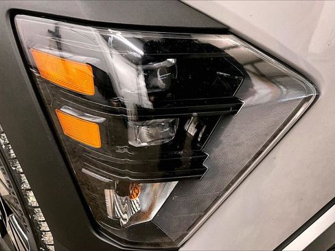 Used 2025 Hyundai Kona SEL image 27